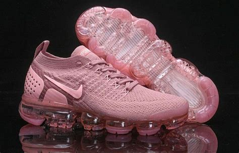 pink vapor maxes on sale